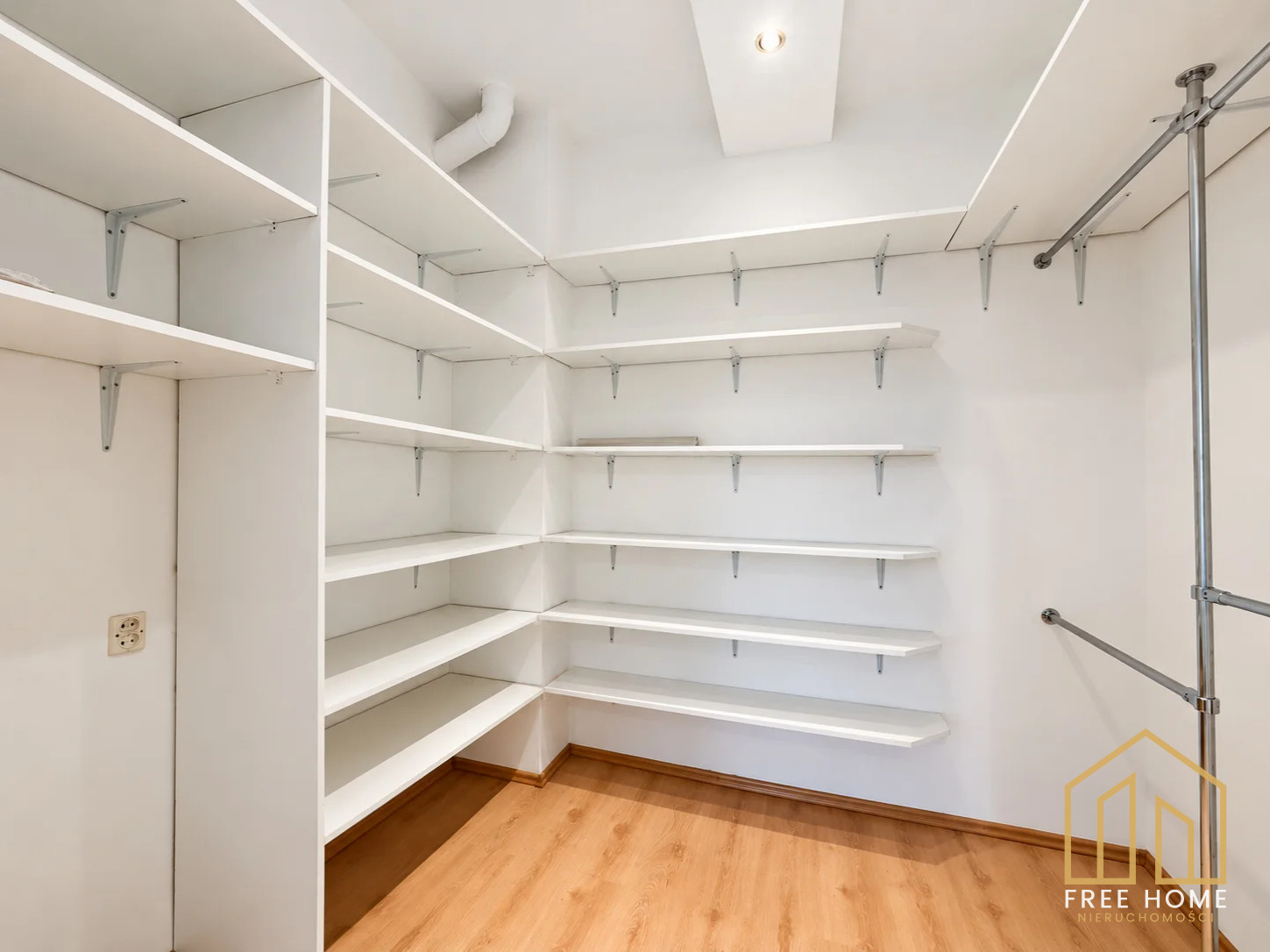 Mieszkanie 4-pokojowe 71 m² Wysoki Parter w bloku — miniatura 10