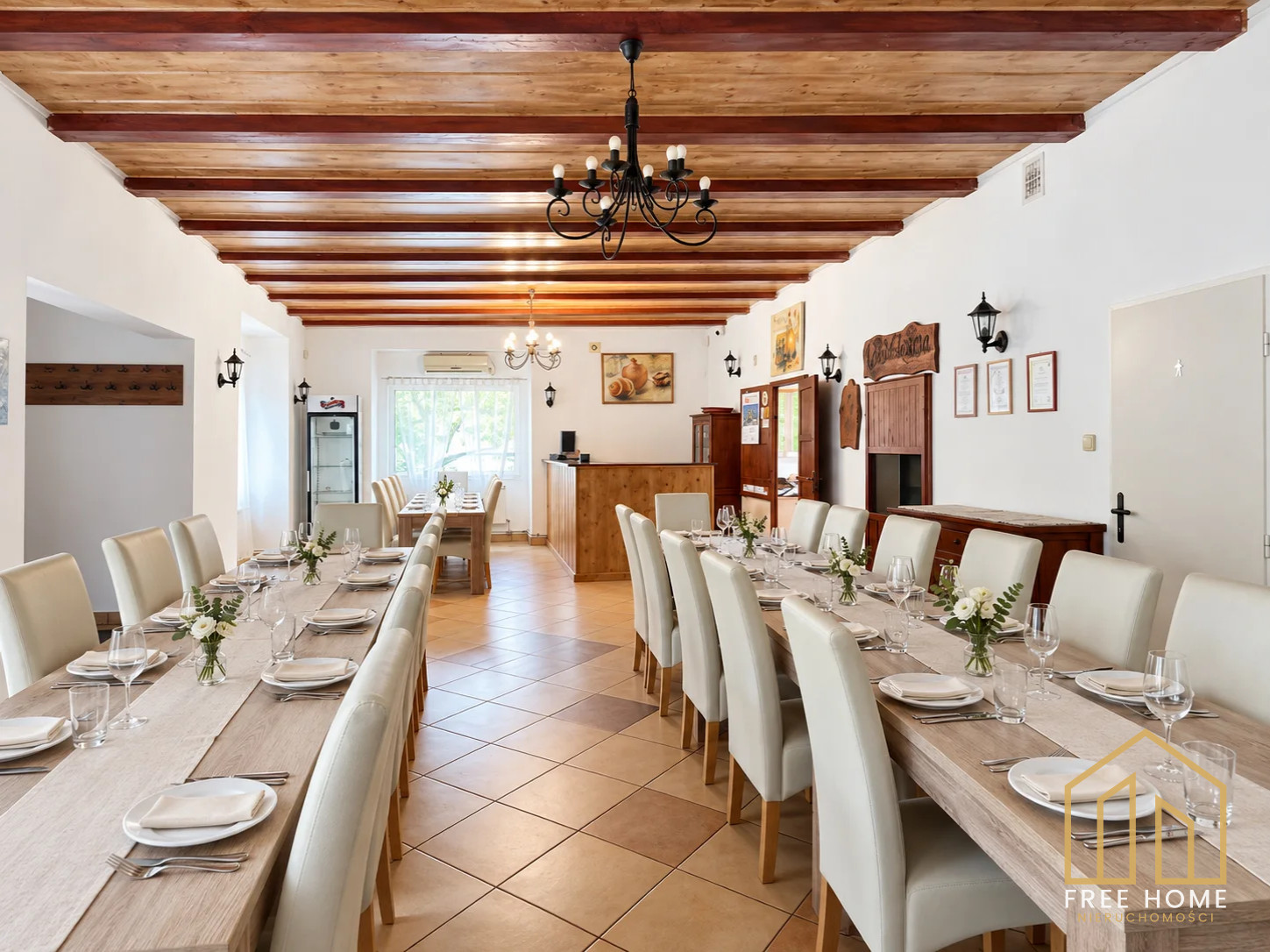 Kompleks Casablanca z restauracją i noclegami w Głogowie — miniatura 4